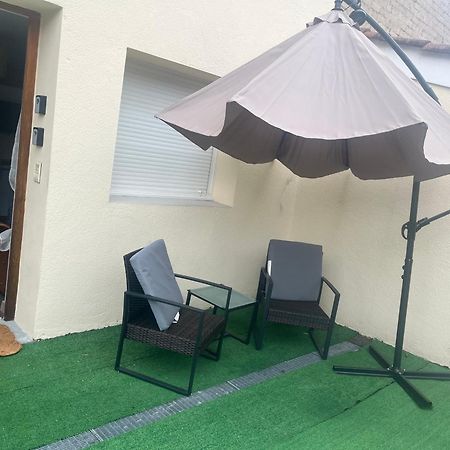 Le Petit Prince , Jolie Maisonnette Terrasse Netflix Parking Prive Jeux De Societe Bourg-en-Bresse Exterior photo